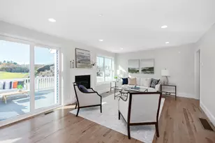 8 Acadia Dr, Hudson, NH 03051 - Photo 14