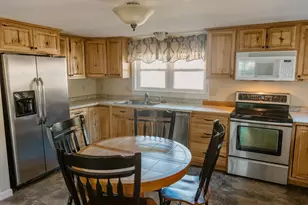 45 Lafayette St, Laconia, NH 03246 - Photo 20