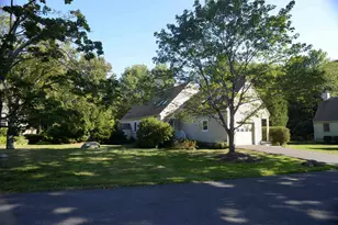 445 Ocean Rd, Portsmouth, NH 03801 - Photo 2