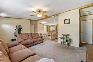 4 Cherry St, Belmont, NH 03220 - Photo 12