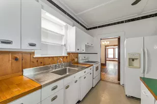 32 Summer St, Laconia, NH 03246 - Photo 8