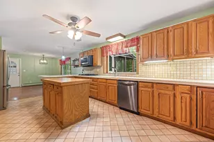 17 Gould Pond Rd, Hillsboro, NH 03244 - Photo 10