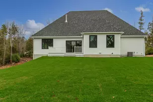 36 Westover Ln, Bow, NH 03304 - Photo 8