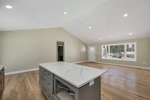 90 High Range Rd, Londonderry, NH 03053 - Photo 14