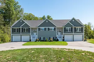 31 Cypress Cir, Exeter, NH 03833 - Photo 2