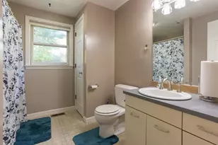 319 Fox Run Rd, Hudson, NH 03051 - Photo 28