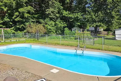 1668 Hartford Avenue, Hartford, VT 05001 - Photo 8