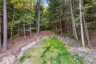 1004 Jericho Rd, Hartford, VT 05001 - Photo 46