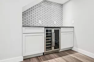 1004 Jericho Rd, Hartford, VT 05001 - Photo 18