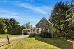 41 Newington Rd, Greenland, NH 03840 - Photo 2