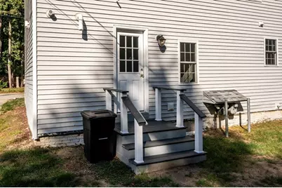 17-19 Dartmouth Street, Exeter, NH 03833 - Photo 2