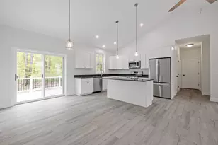 110 Knowles Pond Rd, Northfield, NH 03276 - Photo 2