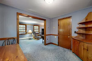 113 Lakeview Dr, Nottingham, NH 03290 - Photo 4