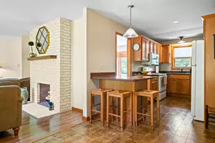 36 Maciver Rd, Littleton, NH 03561 - Photo 8