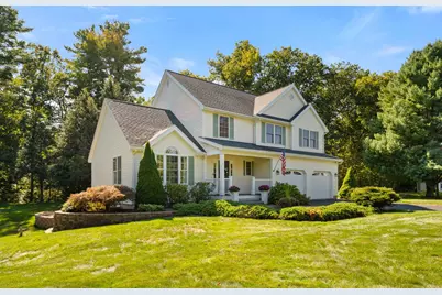 11 Foxglove Lane, Amherst, NH 03031 - Photo 1