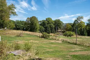147 Middle Rd, Deerfield, NH 03037 - Photo 4