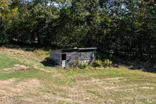 147 Middle Rd, Deerfield, NH 03037 - Photo 14