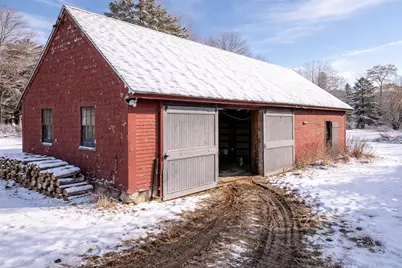 147 Middle Road, Deerfield, NH 03037 - Photo 4