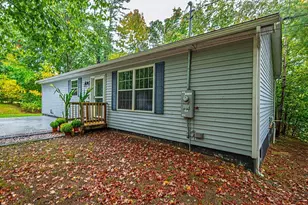 384 Cross Rd, Rochester, NH 03867 - Photo 2