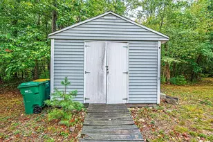 384 Cross Rd, Rochester, NH 03867 - Photo 10