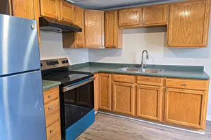 8 Union St, Claremont, NH 03743 - Photo 4