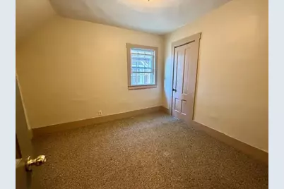 266 Madison Avenue, Berlin, NH 03570 - Photo 16
