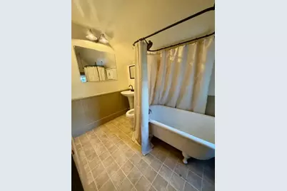 266 Madison Avenue, Berlin, NH 03570 - Photo 18