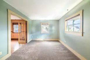 266 Madison Ave, Berlin, NH 03570 - Photo 10