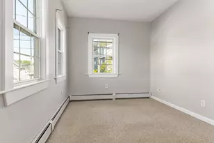 9 Prospect St, Portsmouth, NH 03801 - Photo 12