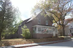 13 Maple St, Lincoln, NH 03251 - Photo 12
