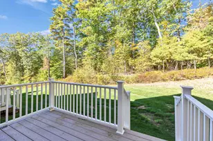 163 Woodview Way, Manchester, NH 03102 - Photo 2