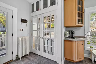 84 East Broadway St, Derry, NH 03038 - Photo 16