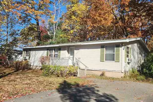 13 Silkwood Ave, Belmont, NH 03220 - Photo 2