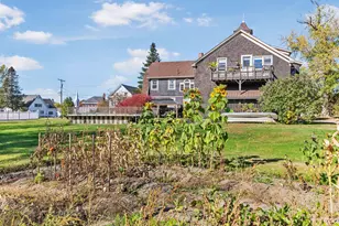 30 Pleasant St, Colebrook, NH 03576 - Photo 8