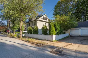 269 Orange St, Manchester, NH 03104 - Photo 2