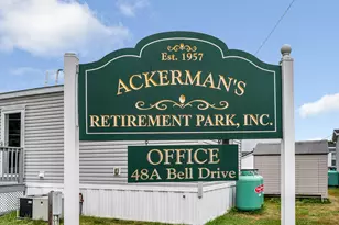 69 Caddy Dr, Salem, NH 03079 - Photo 2