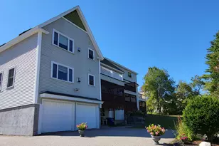 196 E Main St, Conway, NH 03818 - Photo 2