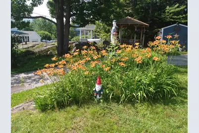 25 Laurel Street, Berlin, NH 03570 - Photo 44