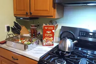 25 Laurel St, Berlin, NH 03570 - Photo 10