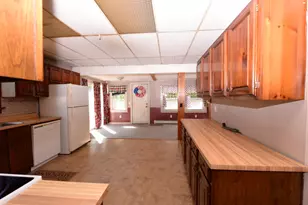 301 Redstone St, Conway, NH 03860 - Photo 14