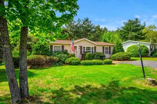 28 Great Brook Dr, Belmont, NH 03220 - Photo 2