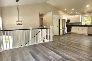 184 Kennedy Dr, Keene, NH 03431 - Photo 10