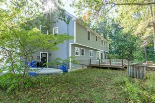 12 Leclair Dr, Hudson, NH 03051 - Photo 4