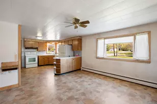 16 Park St, Stewartstown, NH 03597 - Photo 22