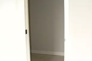 302 Karatzas Avenue, Manchester, NH 03104 - Photo 14