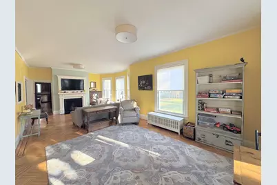 887 Chestnut Street, Manchester, NH 03104 - Photo 10