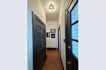 887 Chestnut Street, Manchester, NH 03104 - Photo 18