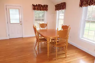 27 Martins Ferry Rd, Hooksett, NH 03106 - Photo 8