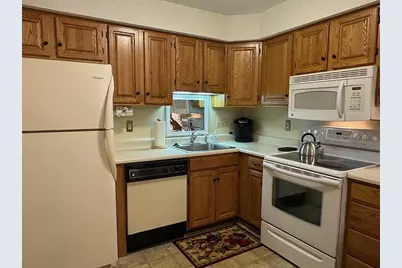 227 Main Street #235, Lincoln, NH 03251 - Photo 12