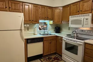 227 Main St, Lincoln, NH 03251 - Photo 12